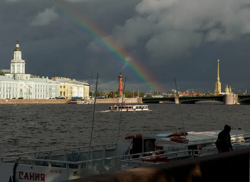 Расположат на причале